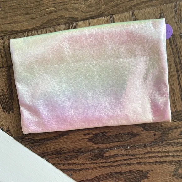 Lot of five make up bags! - Picture 9 of 15